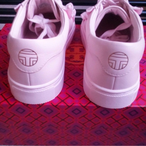 Tory Burch Tory Sport Ruffle Leather Sneakers NEW - Picture 5 of 6